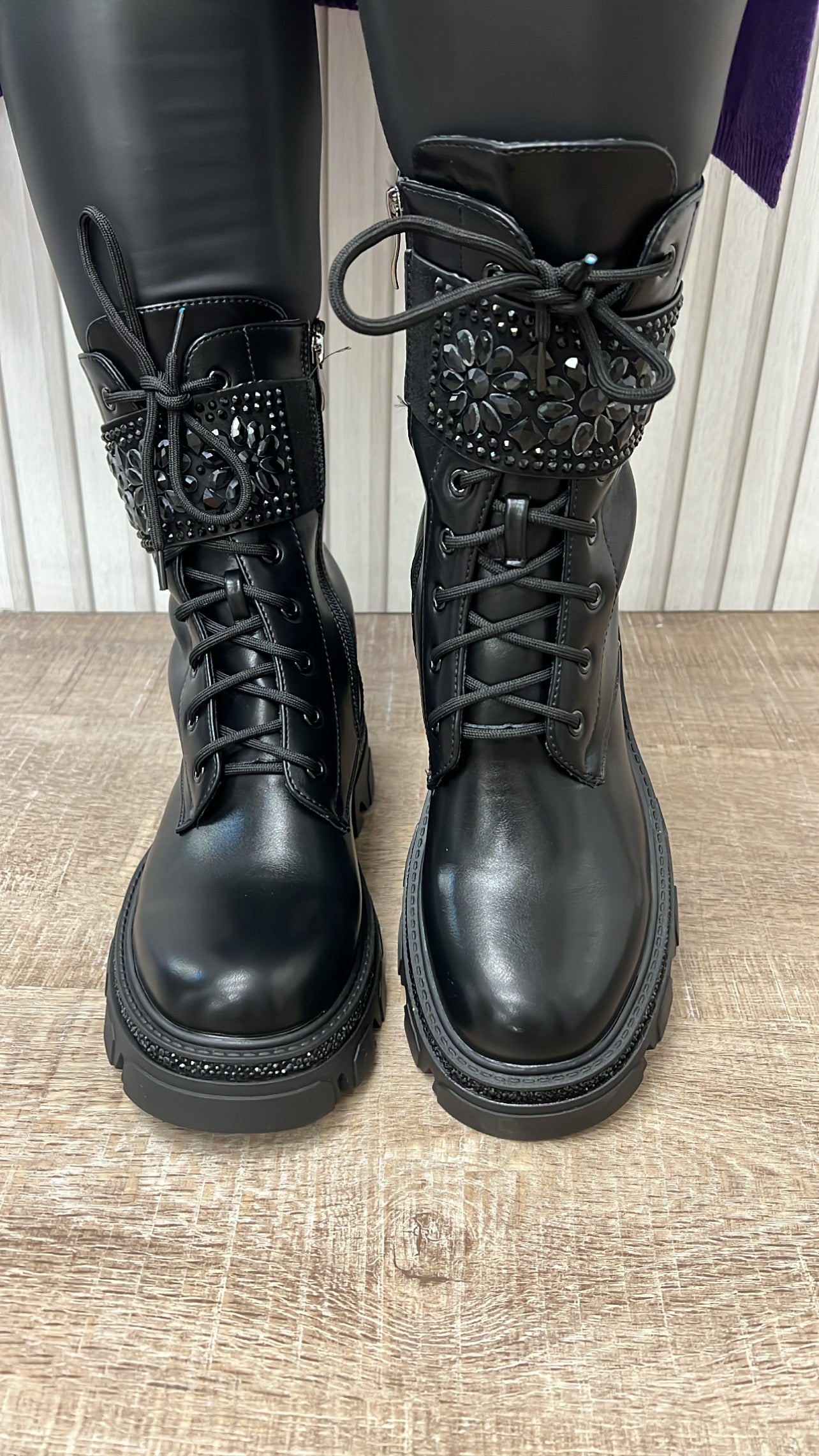 Boots CASY