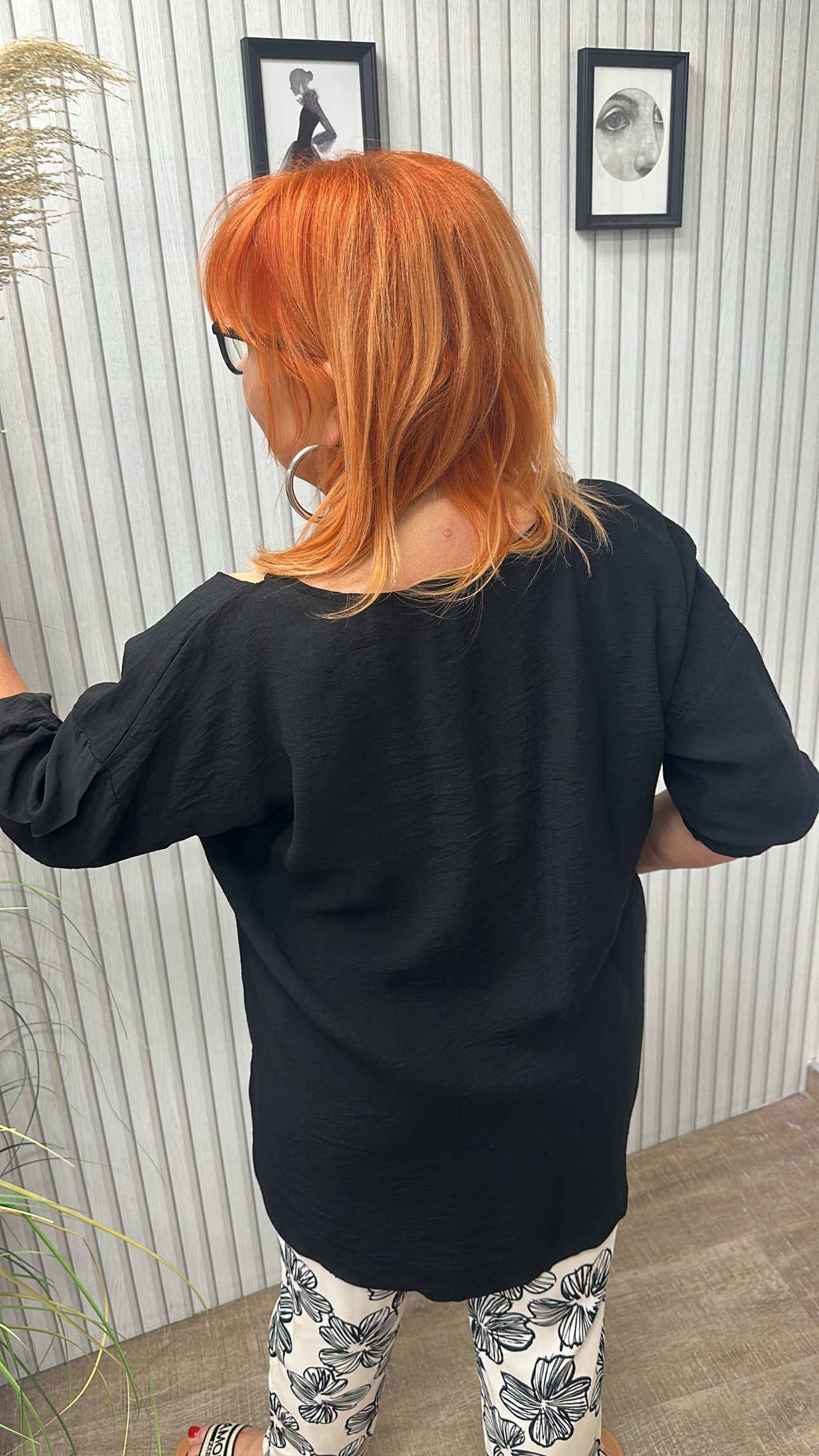 Oversize Bluse CUT OUT