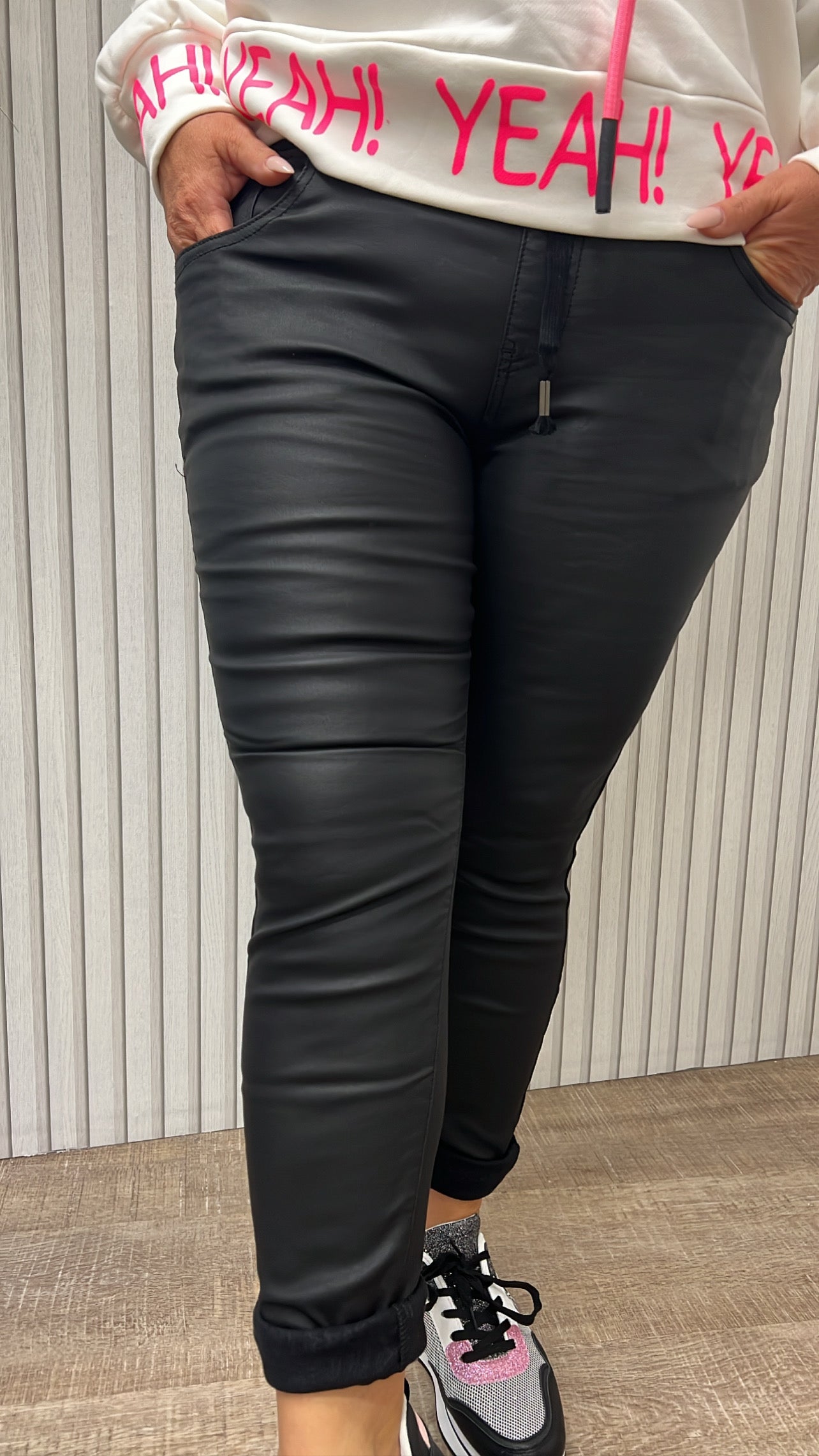 Lederjogger AISHA (Schwarz)