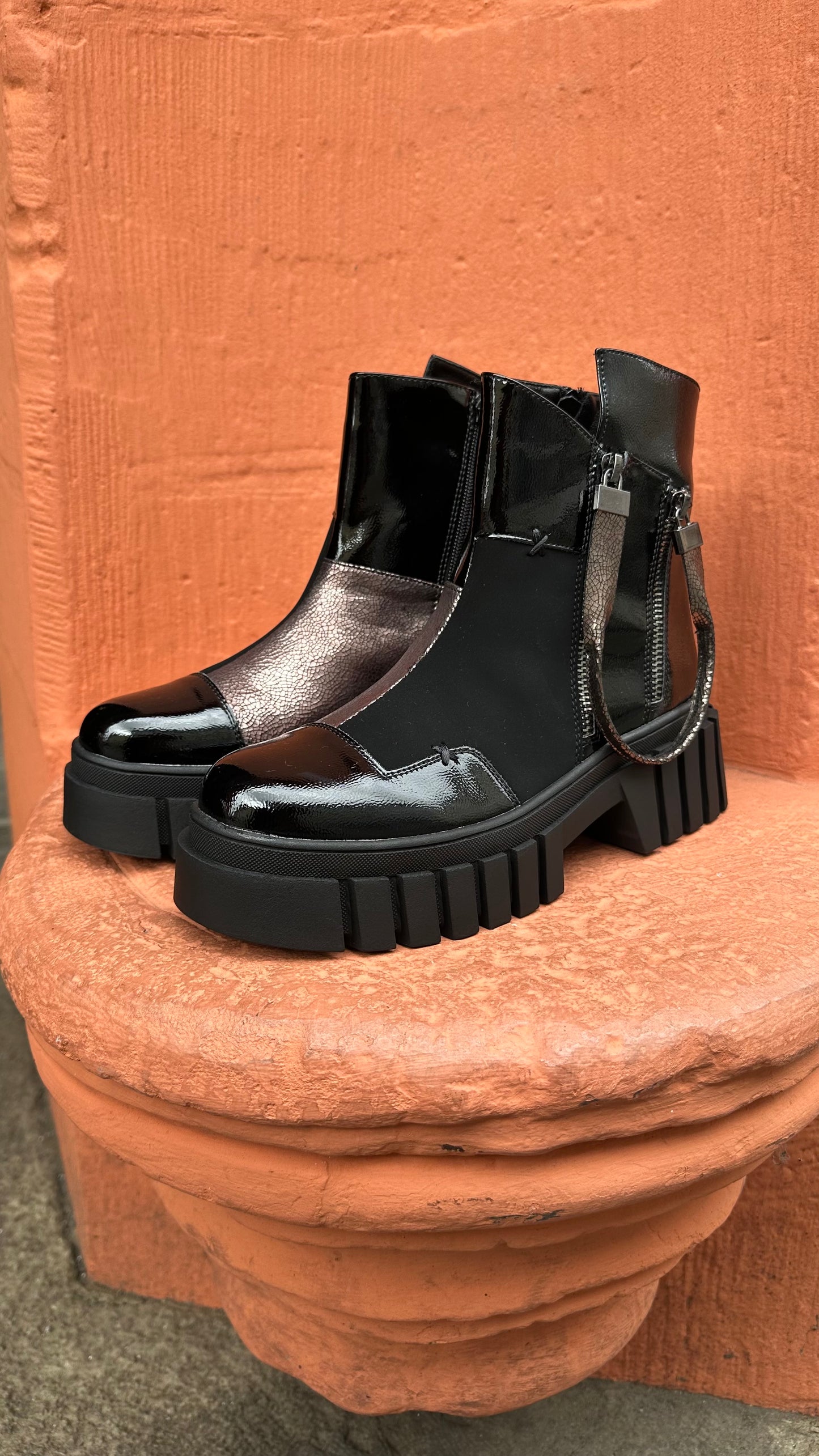 Boots CASY (Metallic)