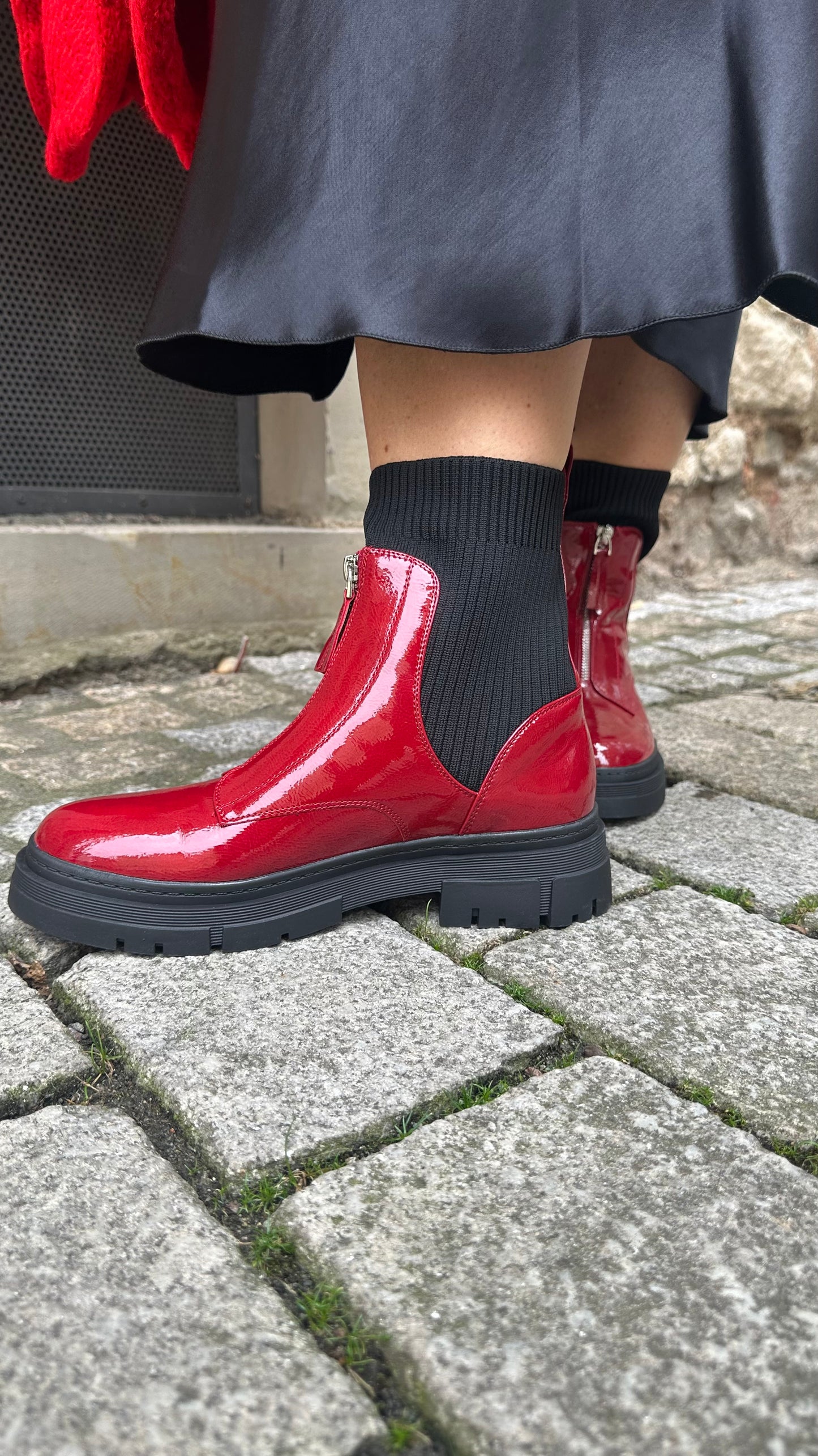 Boots RED