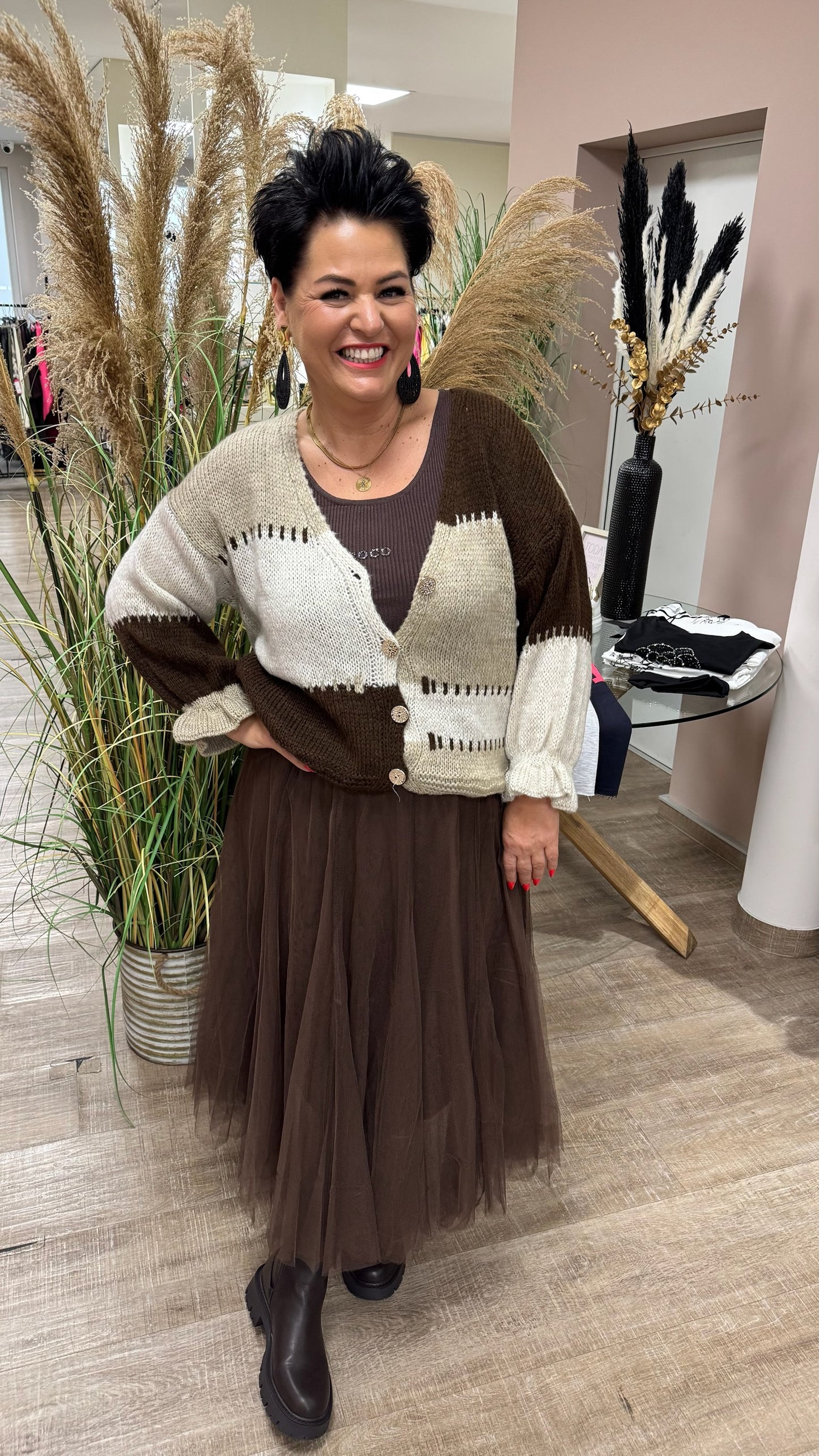 Cardigan Widdow