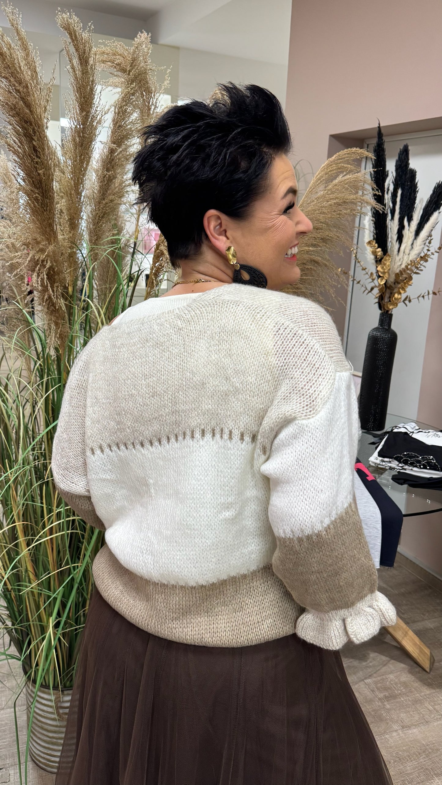 Cardigan Widdow