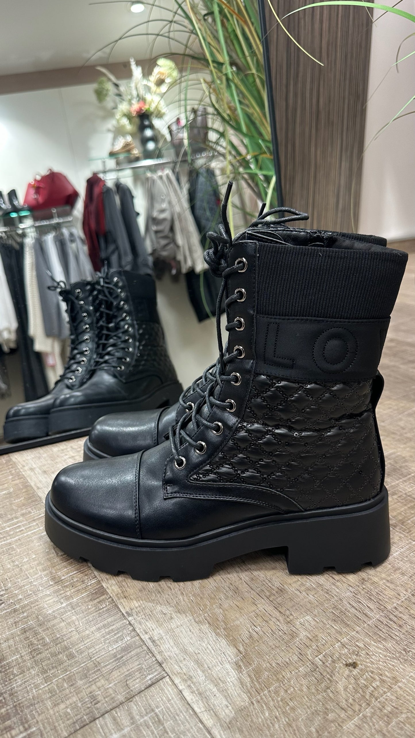 Boots LOVE
