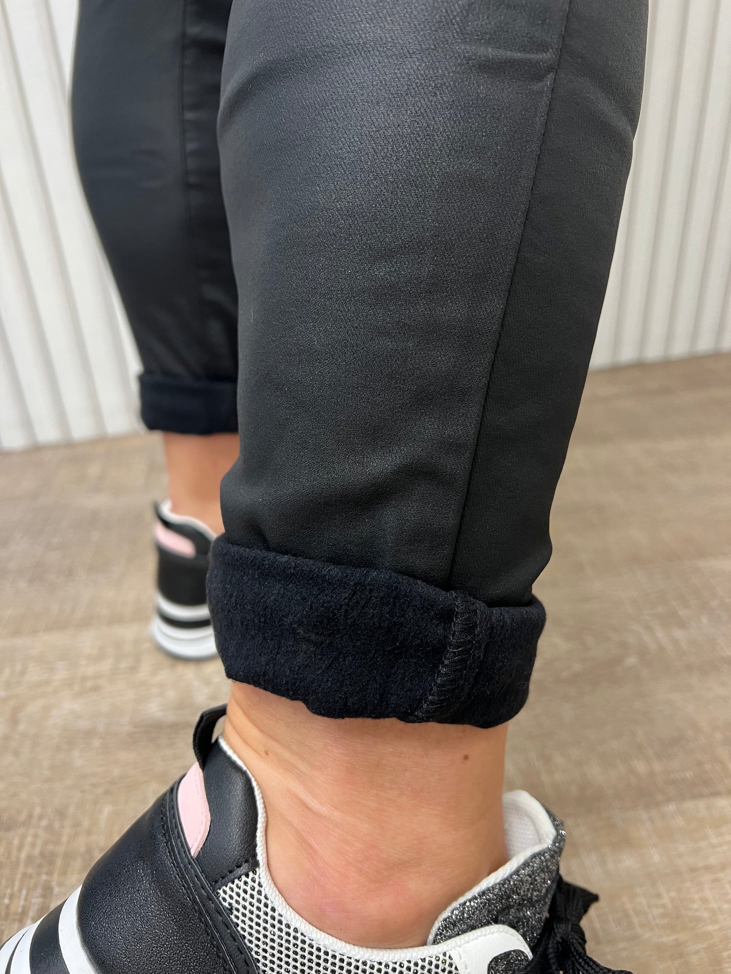 Lederjogger AISHA (Schwarz)