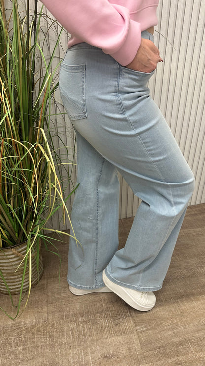 Jeans Wide Leg (Stehmann/Stonewash)