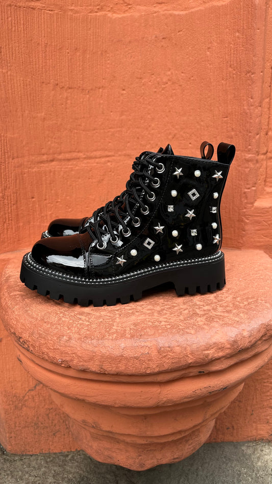 Boots MERAN