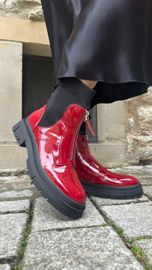 Boots RED