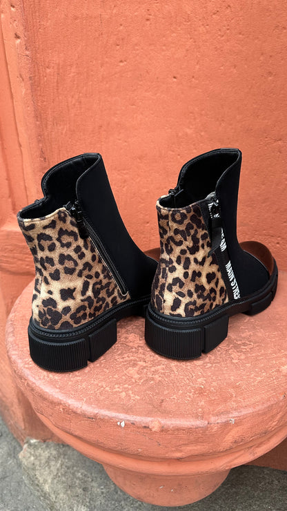 Boots SELLY (Leo)