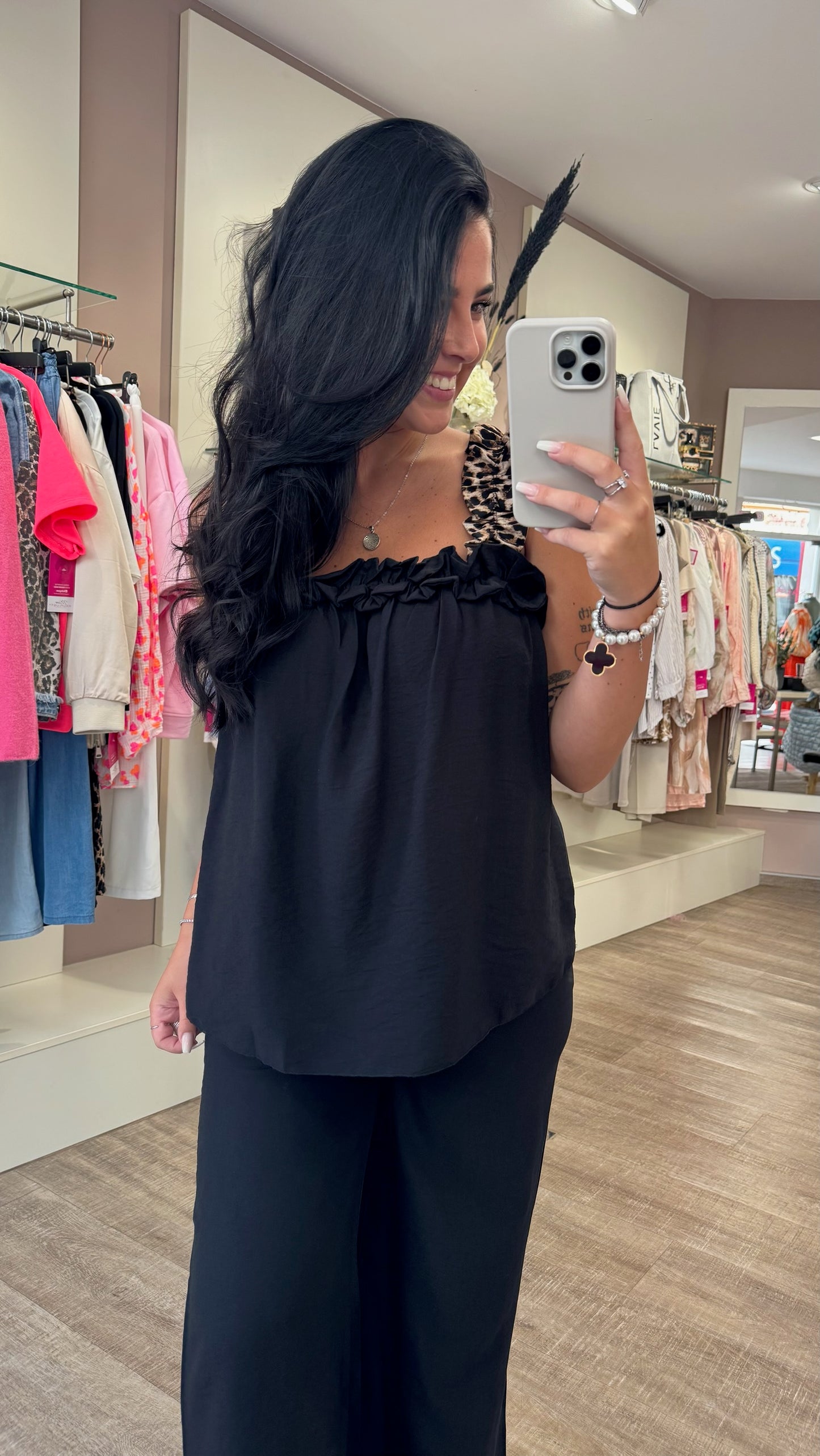 Top TAILA (5 Farben)