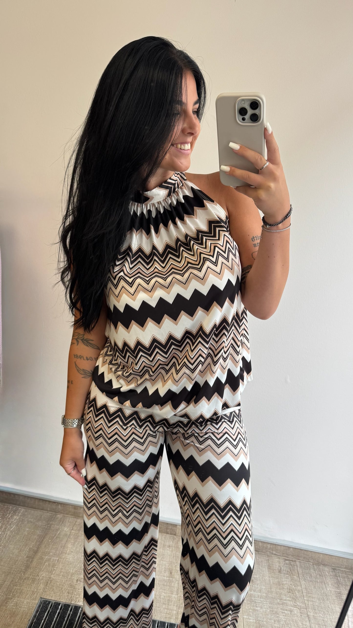 Top MILA (Schwarz/Beige)