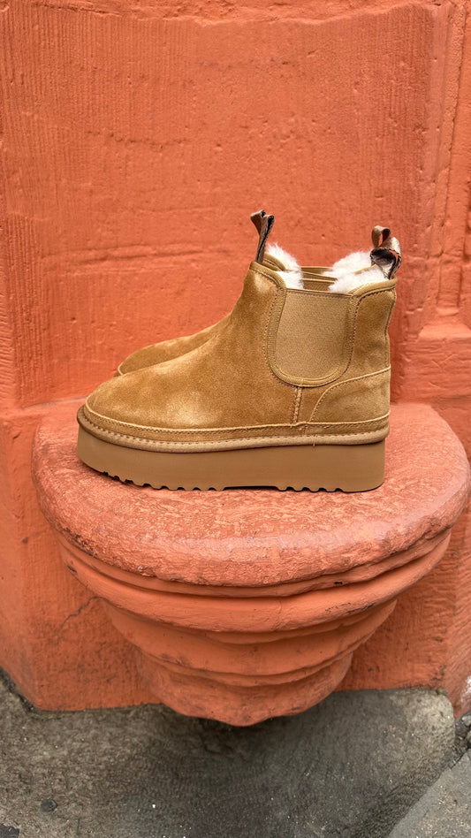 Boots ULANI