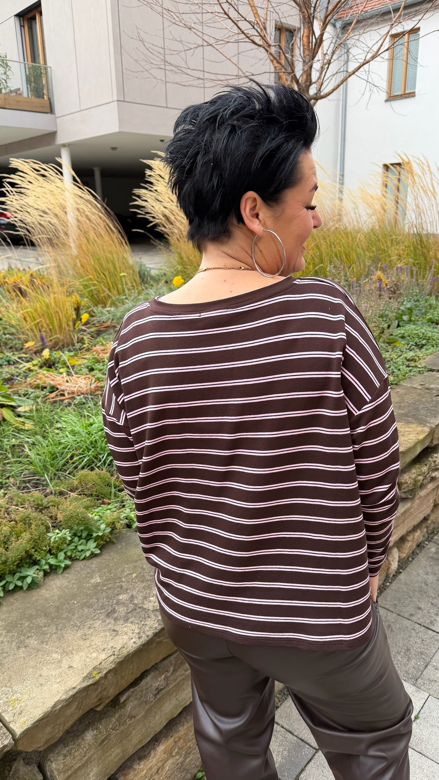 Shirt MILA (2 verschiedene Farben)